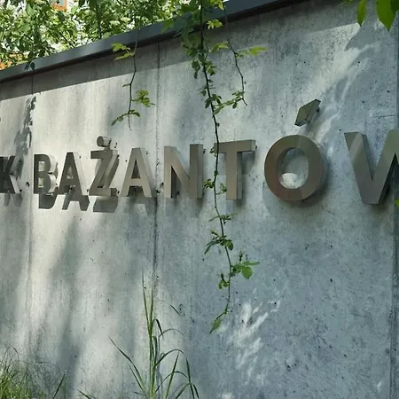 Park Bazantow Apartment *